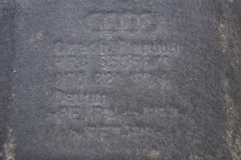 фото №7, Підкрилок правий перед audi a5 8t