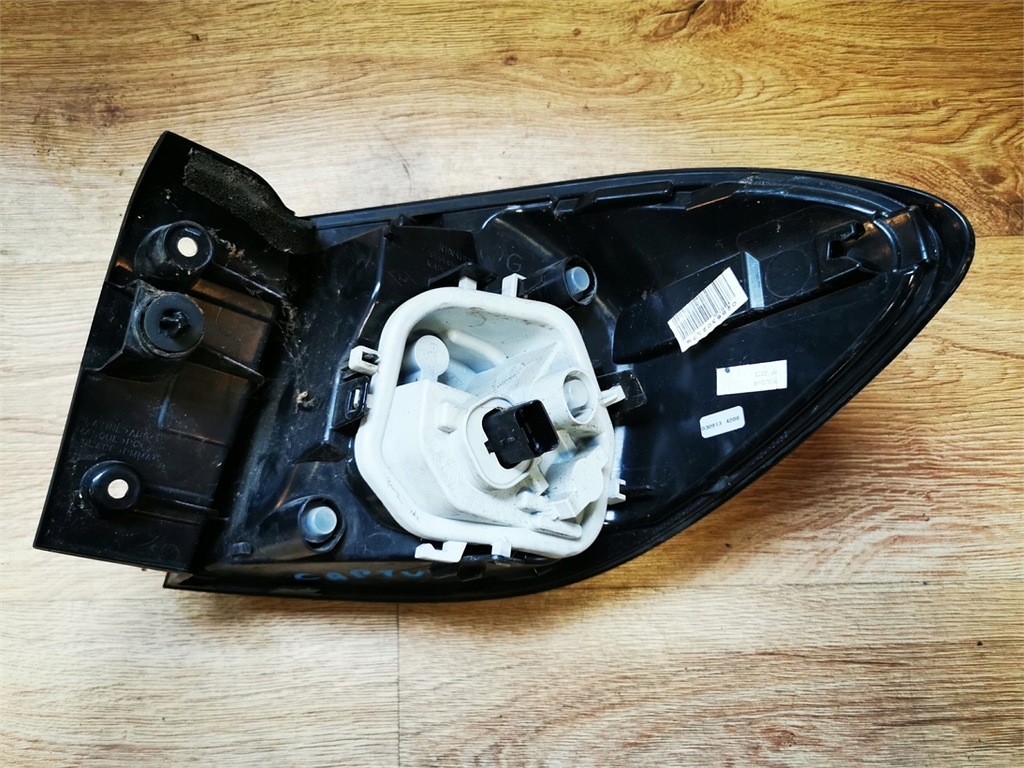 фото №7, Renault captur i лампа левая задняя демонтаж