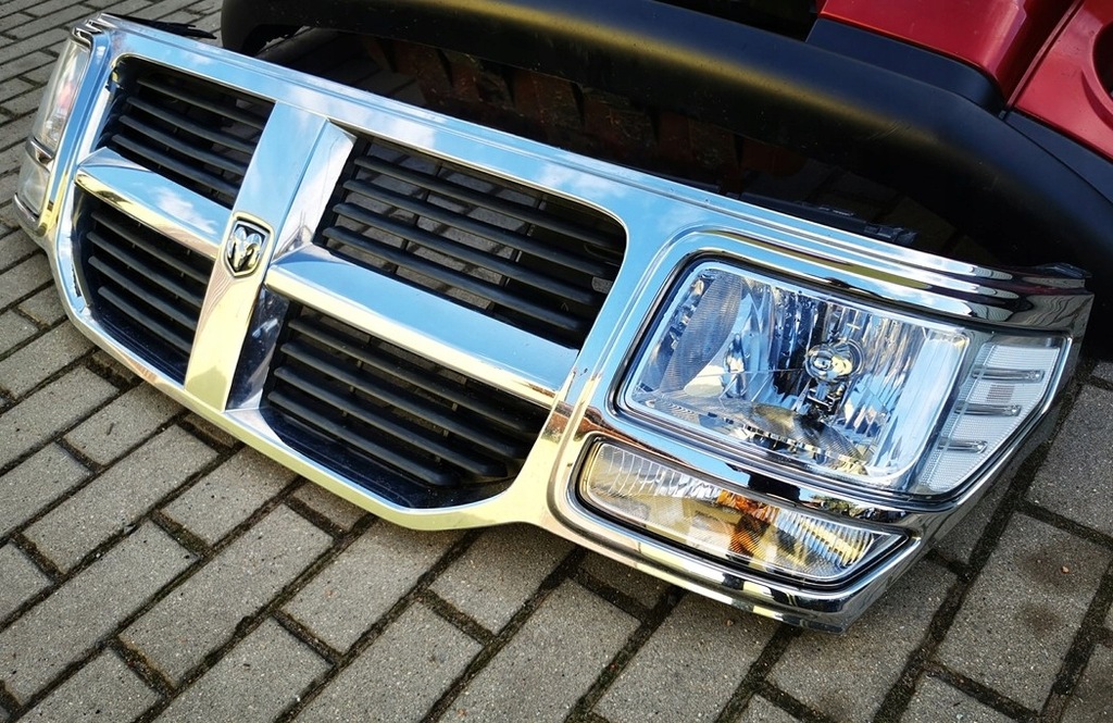 фото №3, Dodge nitro решётка радиатора решётка радиатора рамка хром демонтаж