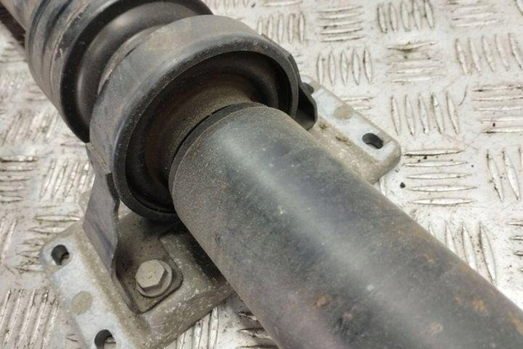 фото №11, Wał привідний maserati quattroporte vi 246683 4.2l бензиновий 302kw 2010