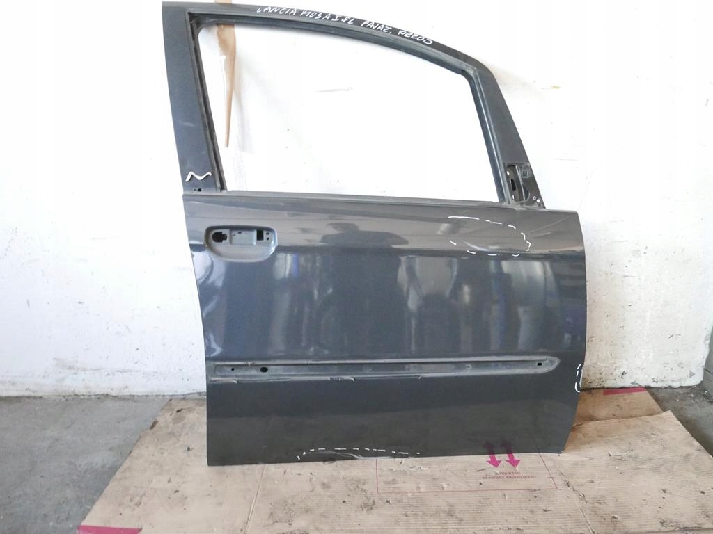 фото №8, Дверь правое перед передние 657/a lancia musa i fl
