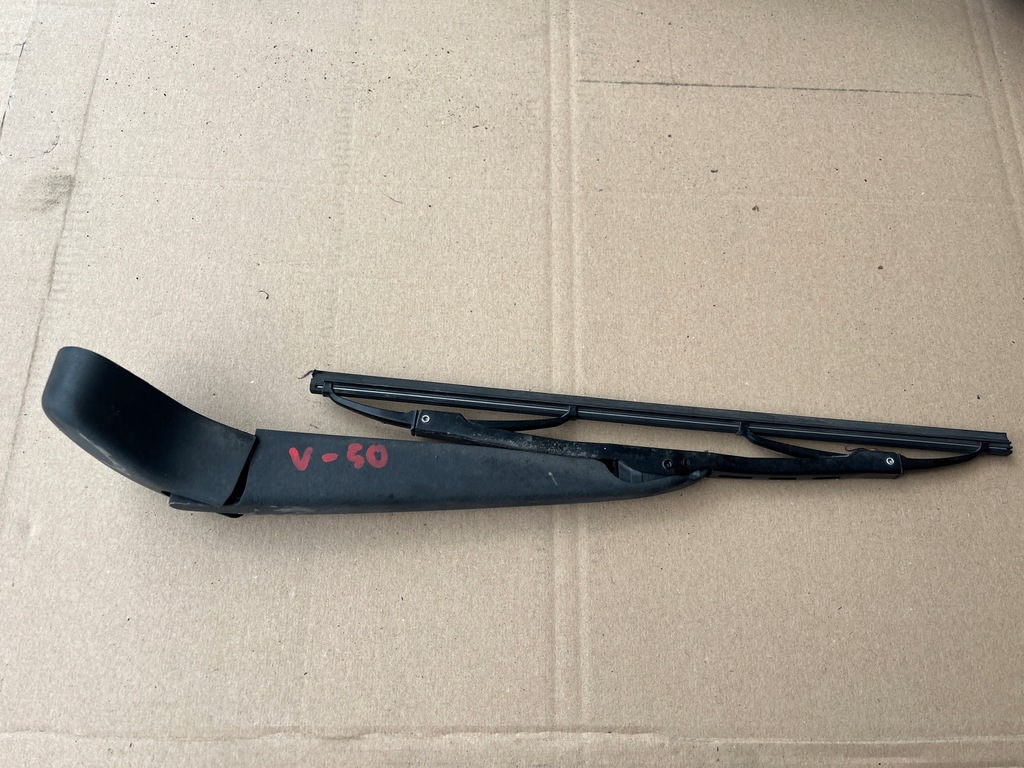 фото №1, Дворник крышки задняя задняя volvo s40 ii v50 2007-2012