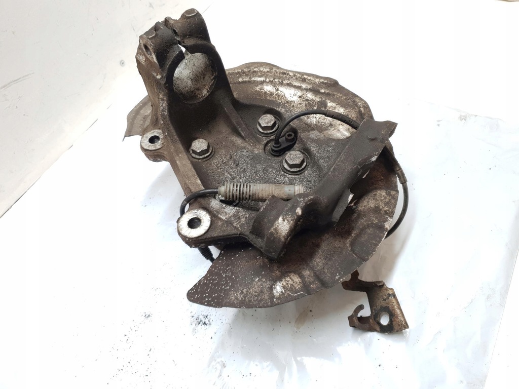 фото №6, Поворотний кулак ліва перед bmw 1 e81 e87 1.6 116 i