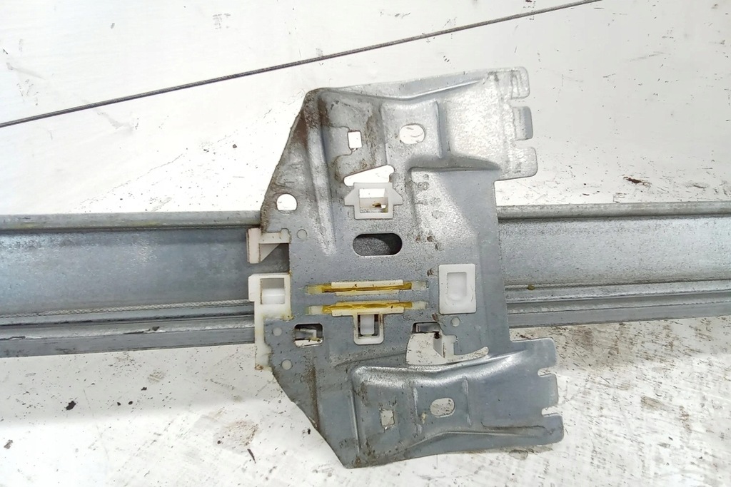 фото №7, Подъемник стекло левых передних дверь vw crafter 30-50 фургон 2e_