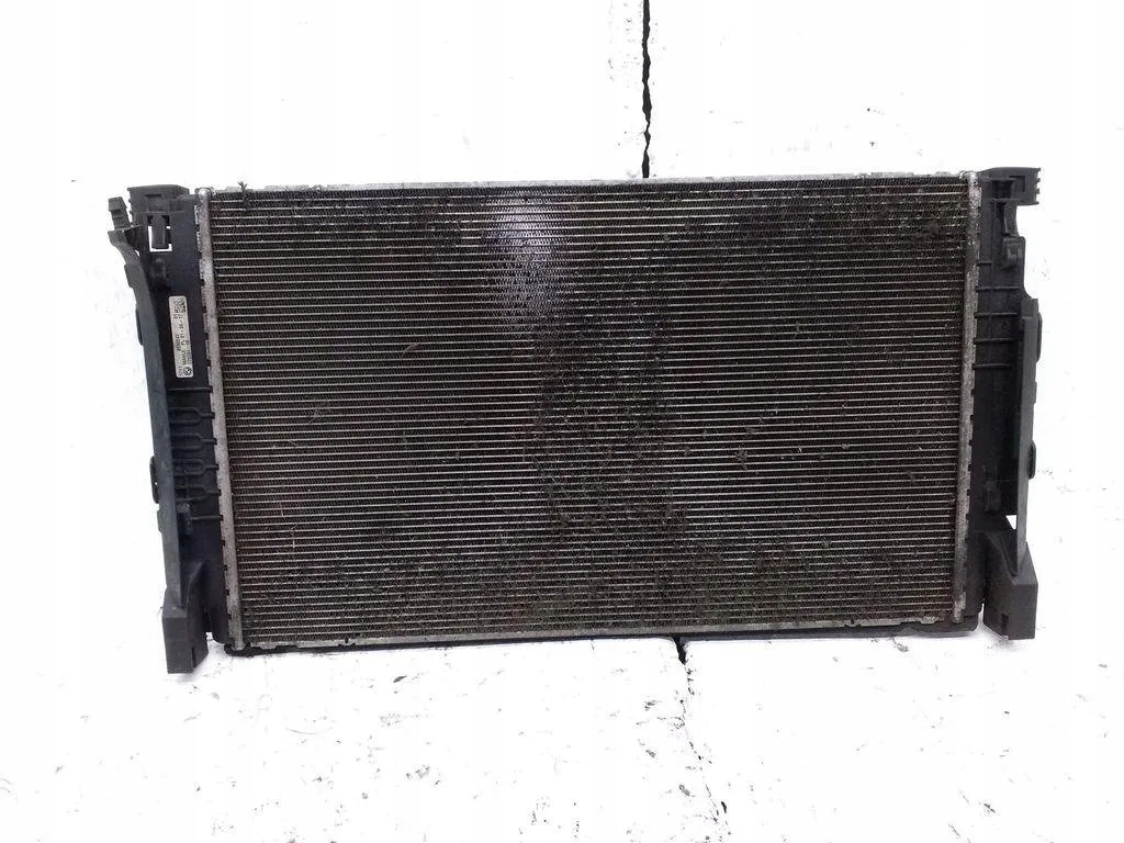 Купити Радіатор води bmw 7 g11, g12 8590047 2.99l дизель 195kw 2017