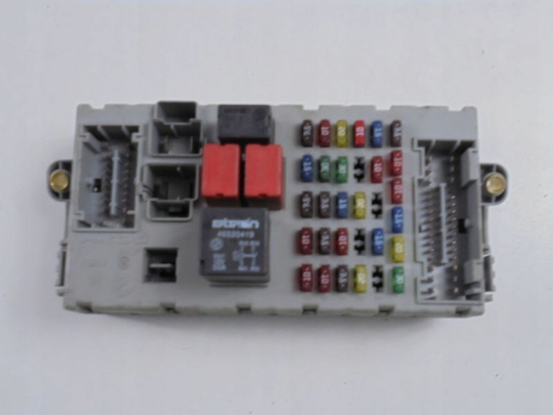 фото №9, Fiat punto ii 188 99-03 коробка запобіжників 46795988 46552681