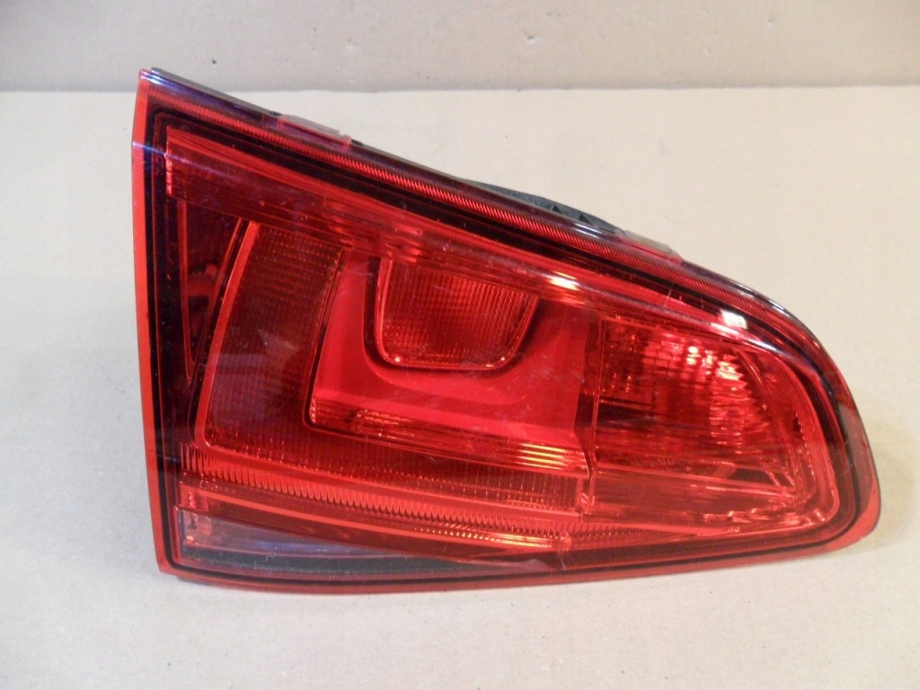 фото №1, Лампа задняя vw golf vii 5g0945093ac левая