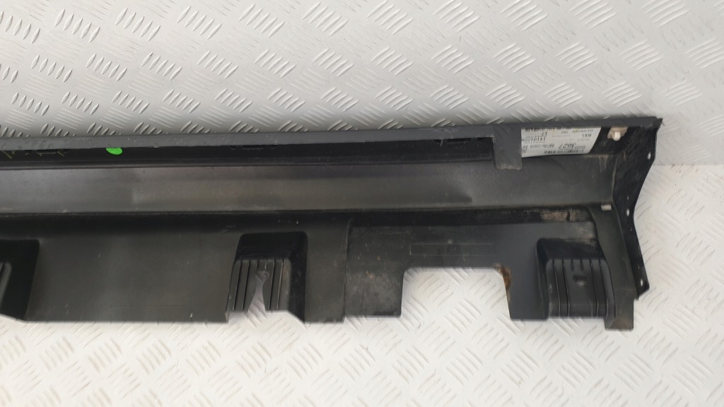 фото №9, Mercedes gle w167 167 молдинг порог левая amg