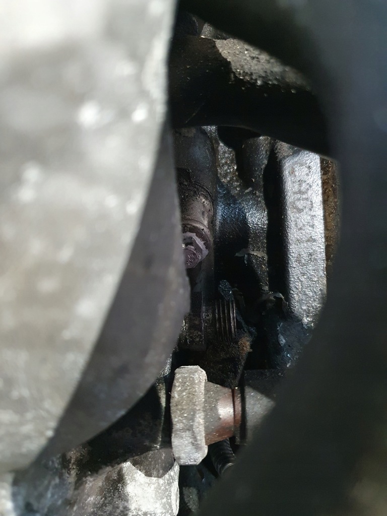 фото №9, Audi a4 b8 2.0 tdi caga двигун