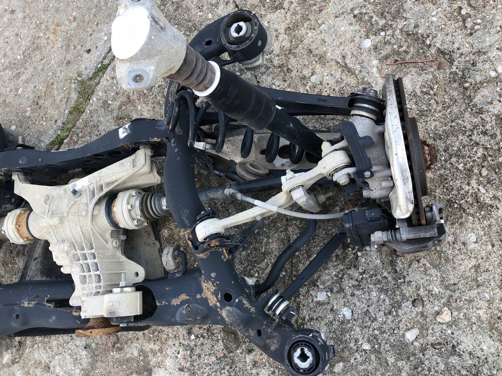 фото №1, Audi q5 80a приводной вал левая задняя 80a501203g