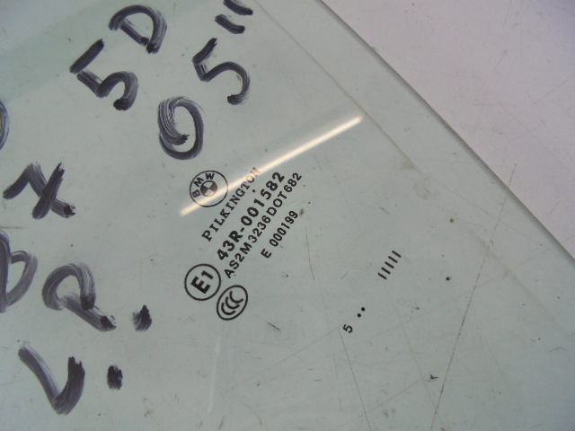 фото №3, Скло двері лівий перед bmw serii 1 e87 5d 05 r