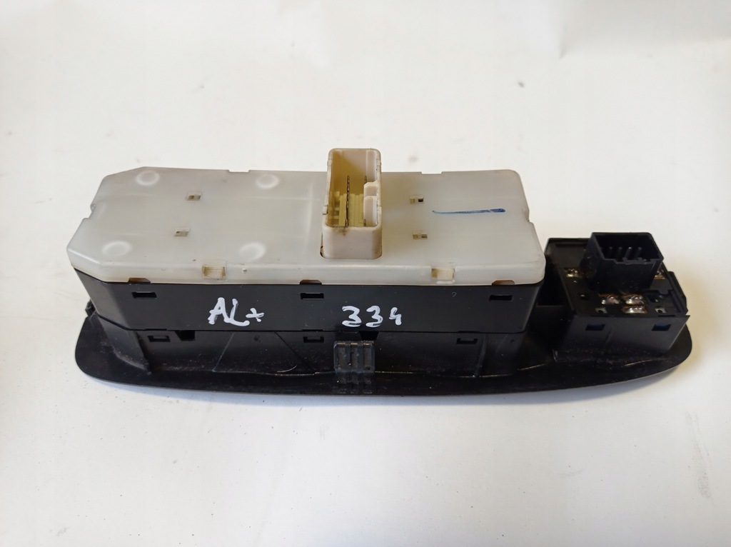 фото №6, Переключатель окон зеркал левый перед hyundai accent ii