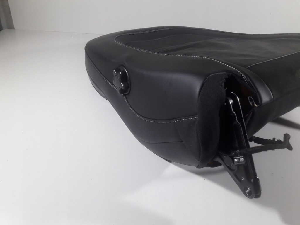 фото №11, Volvo v40 12- спинка сиденье правое