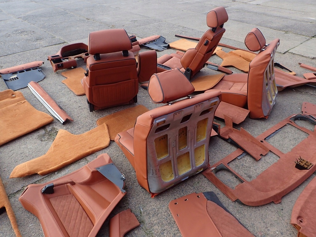 фото №7, Mercedes sec c126 повний салон сидіння recaro заднє сидіння консоль alcantara