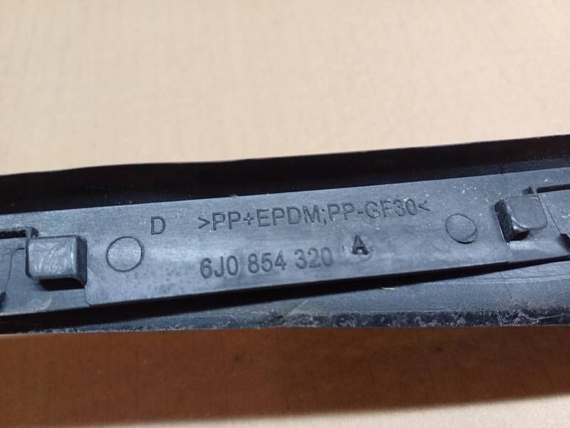 фото №9, Молдинг стекло лобовое перед правая seat ibiza iv 4 6j0854320a