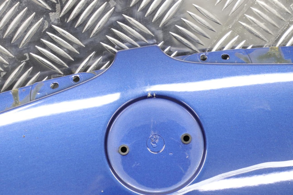 Купити Bmw e90 e91 капот кришка двигуна lemans blau