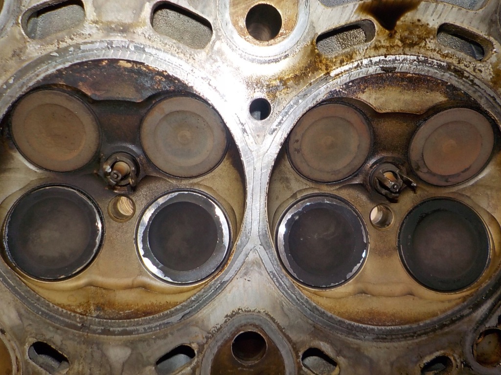 фото №10, Bmw 3 e90 e91 2.0 n43b20 головка двигуна 7559168