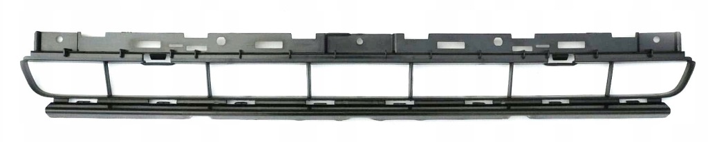 Купити Решітка радіатора w бампер середина audi a4 15-