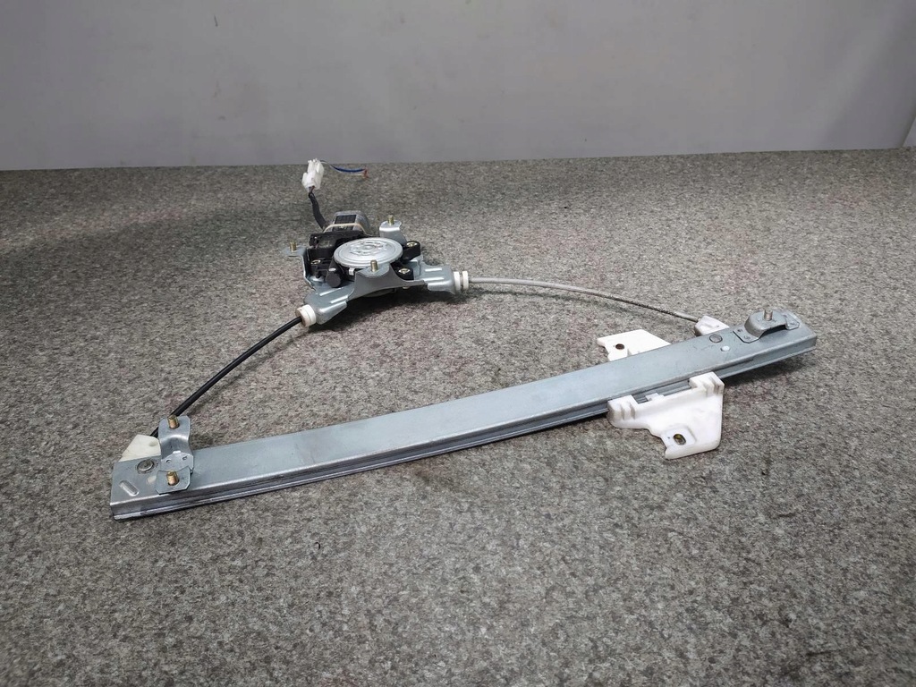 фото №1, Підйомник скло правий задня hyundai matrix i fl