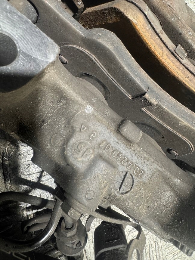 фото №7, Porsche panamera 970 3.0 дизель суппорт тормозной правый задняя задний 970352425