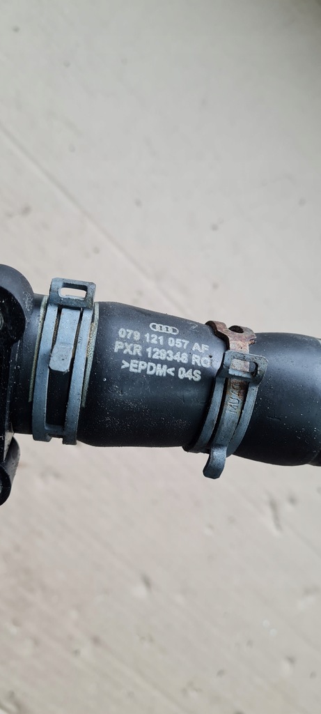 фото №7, S7 4g a7 патрубок wąż шланг wody 4.0 tfsi 079121127e s6 c7 4g