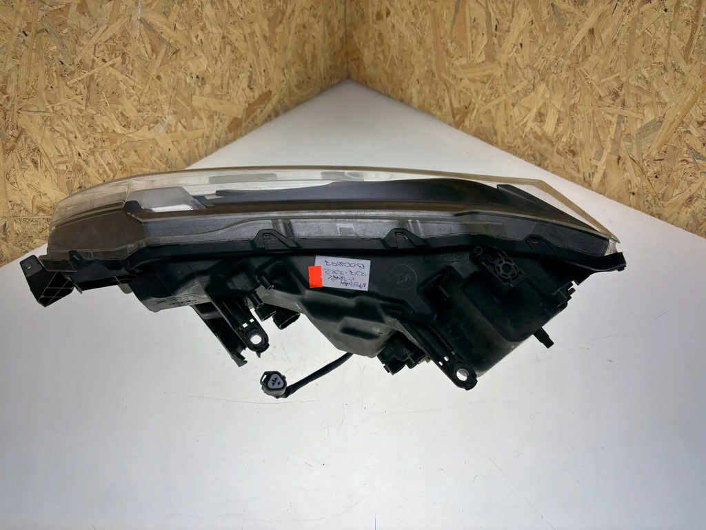 фото №11, Nissan x-trail t32 2018 лампы передние