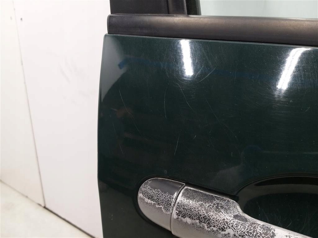 Дверь передние правое перед renault modus 2004-2012 ovd93 зелёные Киев