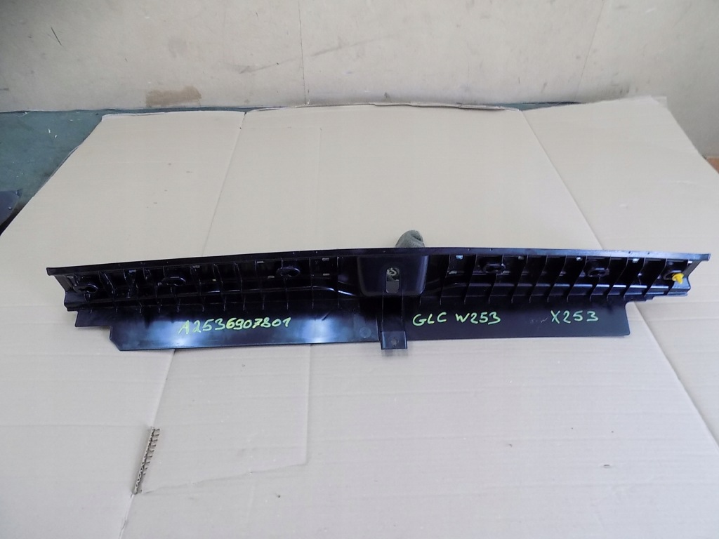 фото №10, Защита порог поперечина багажника mercedes glc w253 x253 suv a2536907801 0ryginał