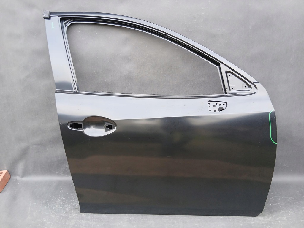 фото №1, Mazda 2 ii 14- дверь перед передние правое oryg