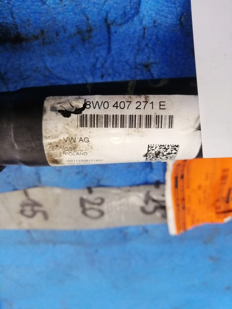 фото №2, Audi оригинальный номер приводной вал