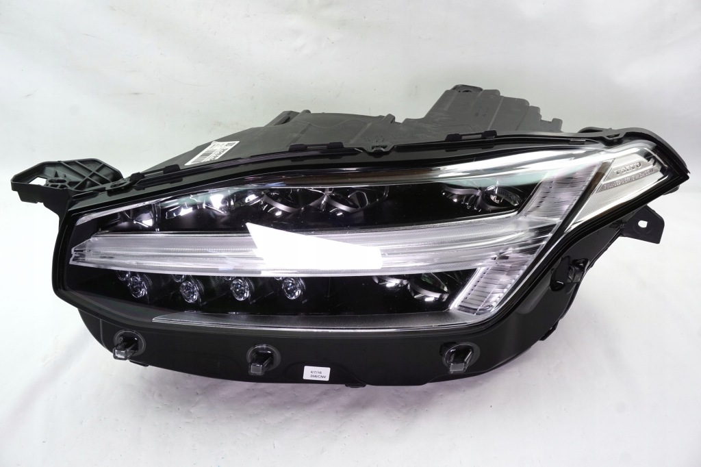 фото №1, Лампа передняя левая full led volvo xc90 ii 31446880
