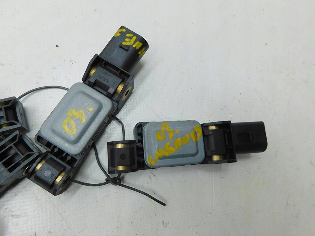 фото №5, Porsche cayenne i 03r датчик удара 7l0909606