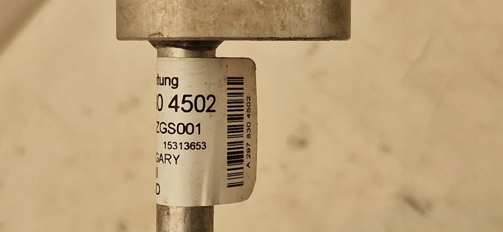 Mercedes eqe 295 eqs 297 трубка шланг кондиціонера Оригінал