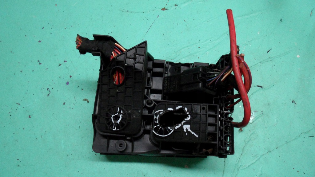 фото №10, Vw golf plus 1.6 tdi 12r коробка предохранителей