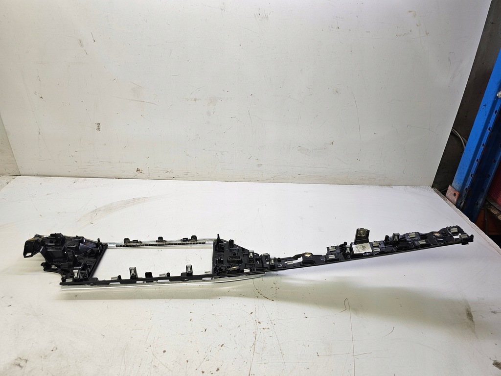 фото №8, Dekor консолі панелі правий audi q3 f3 83b853190a