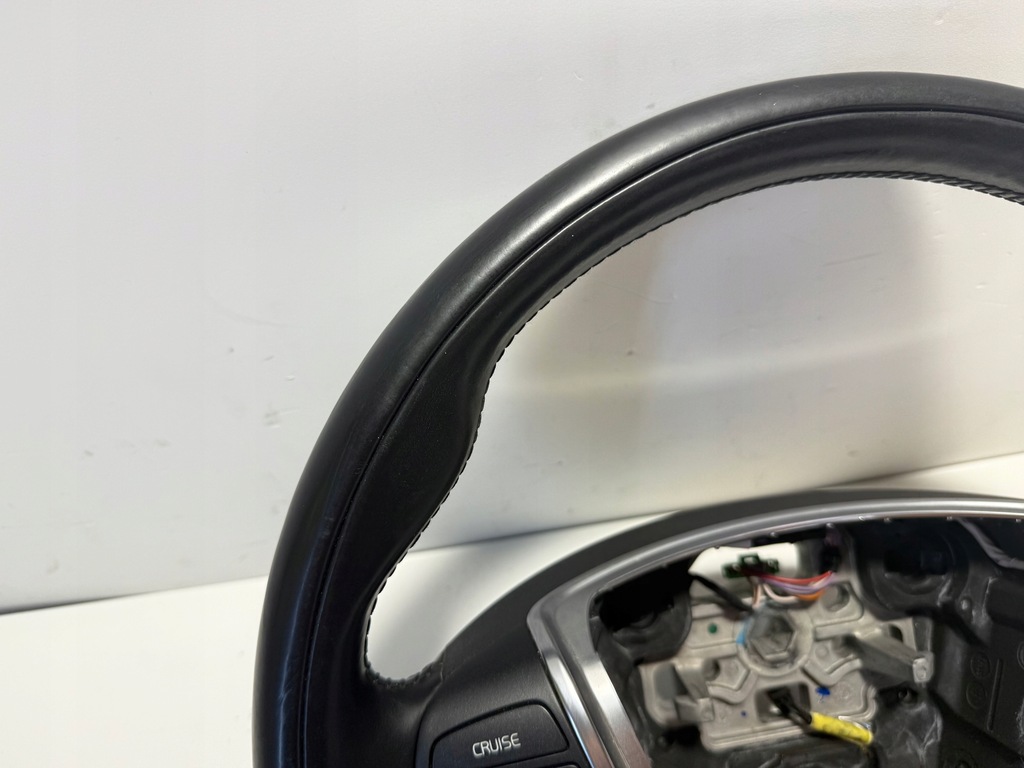 фото №7, Volvo s60 v60 xc60 v70 xc70 воздуховод кожа с подогревом