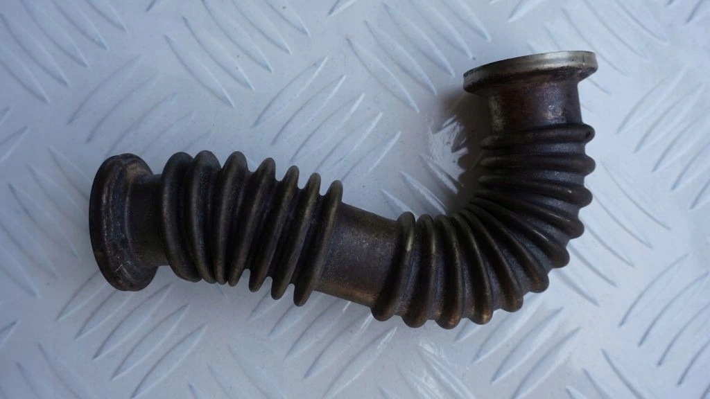 фото №1, Volvo s80 v70 xc70 2.4 d5 185km - трубка вихлопних газів egr