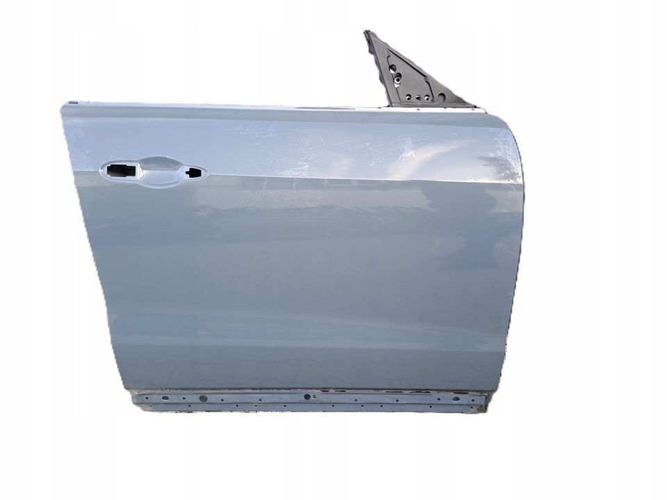 фото №1, Maserati levante дверь правый перед передние цвет 075/b