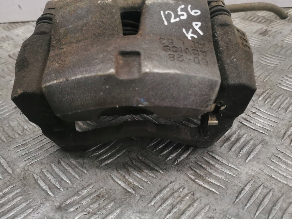 Lexus ux 2020 ліва сторона супорт гальмівний передній Недорого