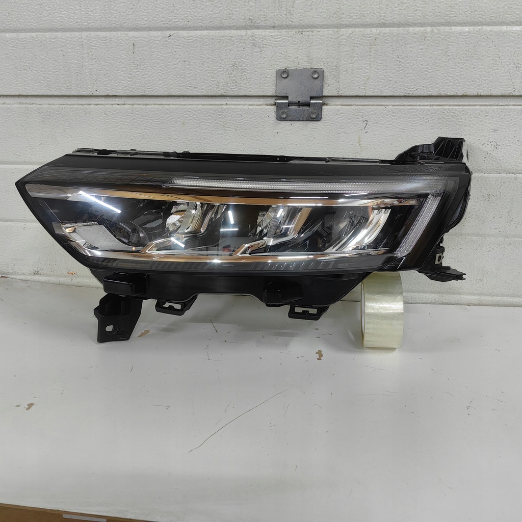 фото №1, Лампа левый перед левая renault koleos ii lift eu 260607971r