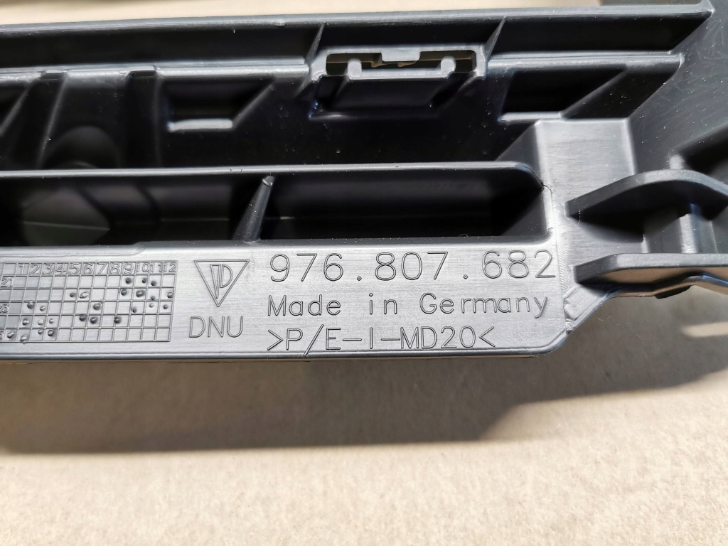 Porsche panamera 3 972 976 23- решітка бампера впуск правий новий 976807682 Київ