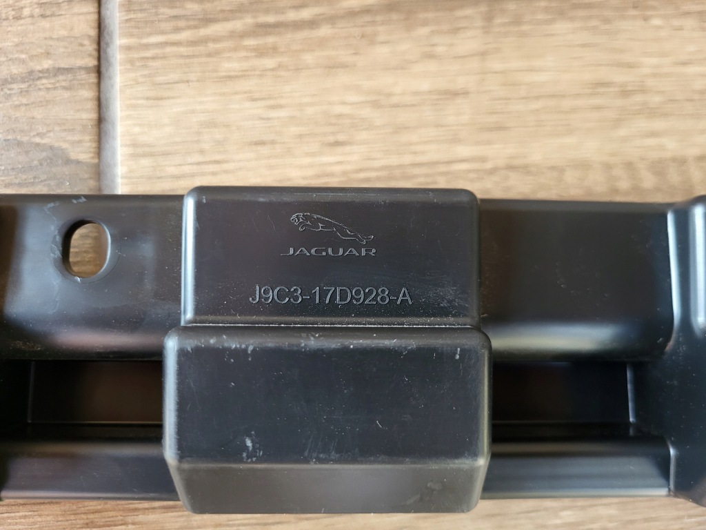 фото №9, Абсорбер напрямна бампера заднього jaguar e-pace x540 j9c3-17d928-a