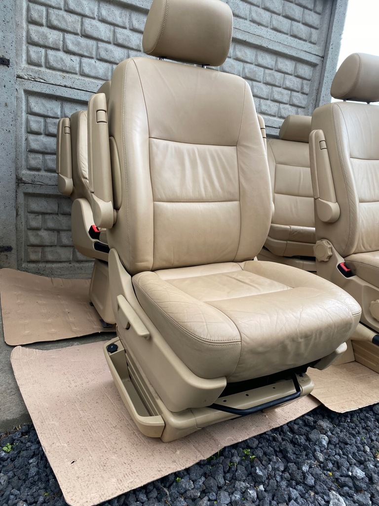 фото №5, Vw volkswagen multivan t5 сиденье водителя пассажира правый левый перед кожа