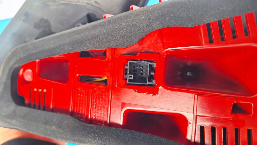 фото №10, Mercedes cla w117 лампа левая задняя led w крыло