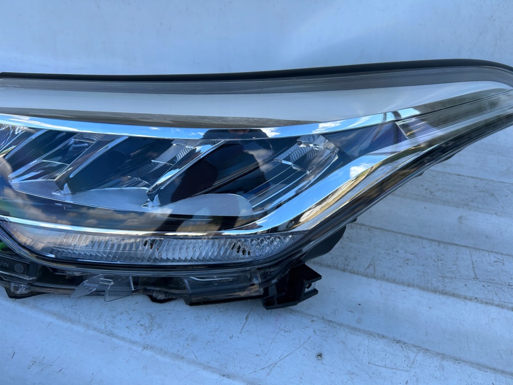 фото №3, Toyota chr ch-r лампа левая led 81150-f4180-00 оригинал europa