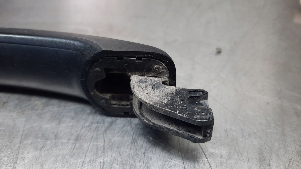 фото №5, Ручка двері права 806062978r renault trafic iii