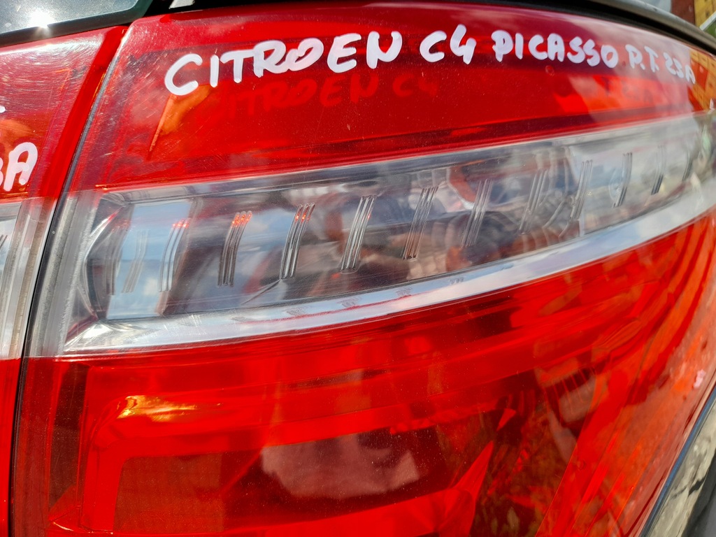 фото №8, Citroen c4 picasso лампа правий задня права крила