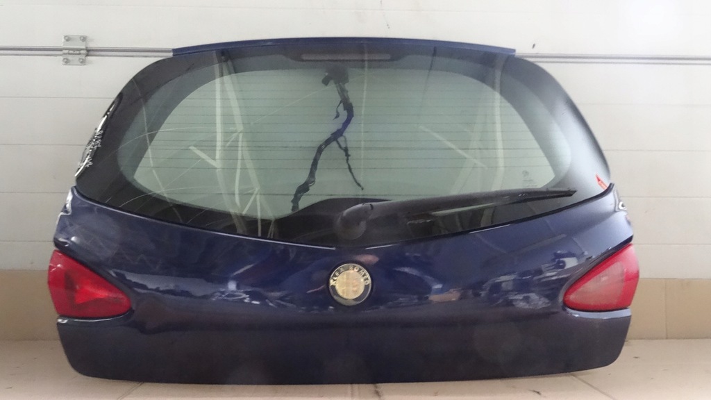 фото №3, Alfa romeo 147 крышка багажника задняя hb