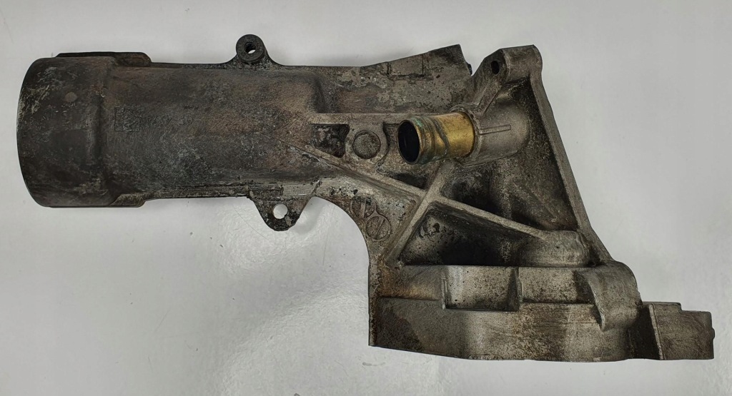 фото №1, Основа фільтра оливи mercedes w203 a2711800610