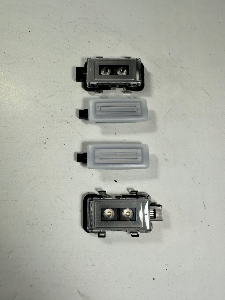 фото №1, Vw t5 transporter leon cupra лампа led 5ff947303a